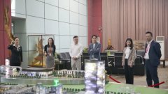 南方日报深圳区域报与闻道文化公司嘉宾来访中亚参观考察